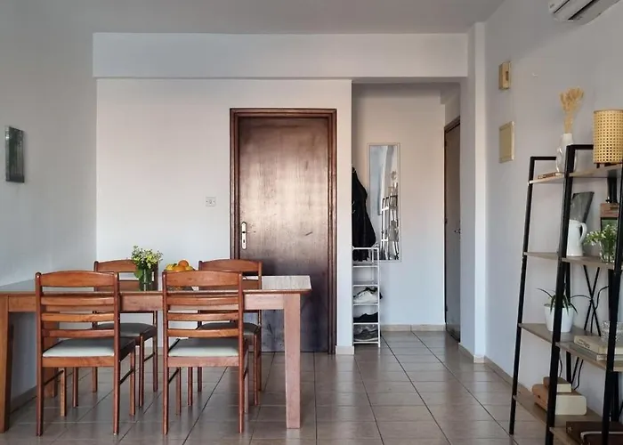 The Cozy In דירה